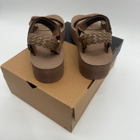 TEVA New in Box Flatform Universal Interweave Sandal // 11 - Picture 5 of 11